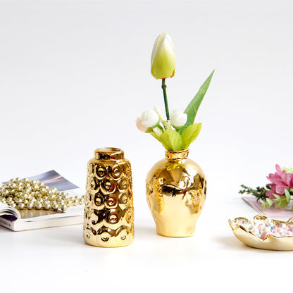 Gold European-style Embossed Ceramic Small Vase