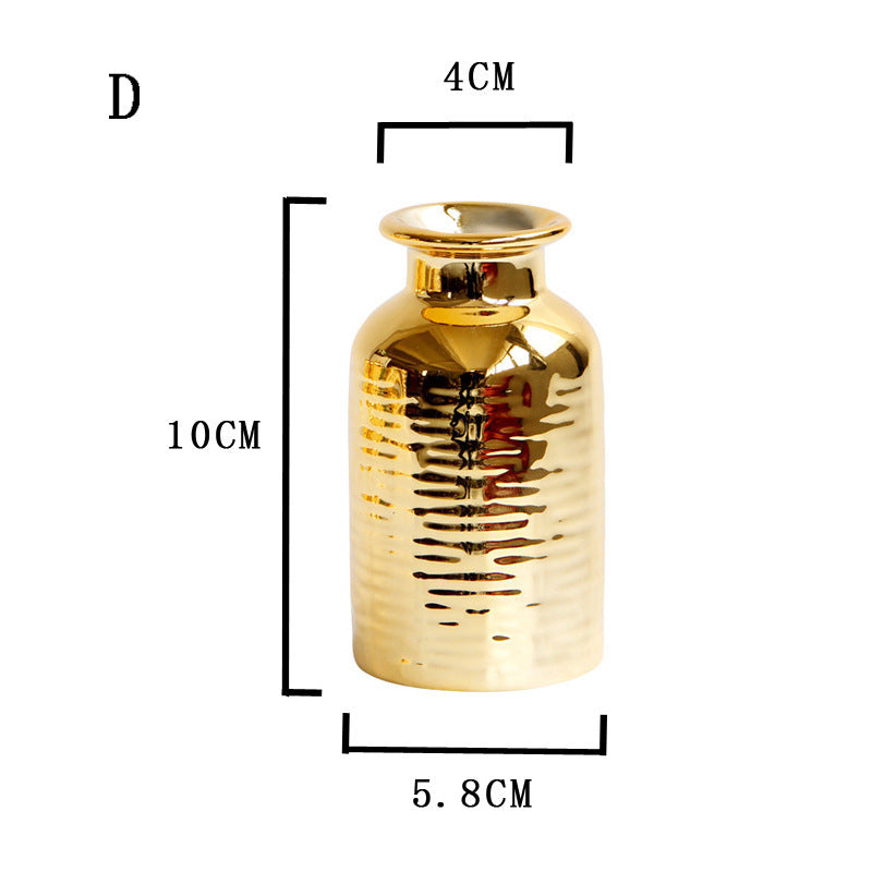 Gold European-style Embossed Ceramic Small Vase